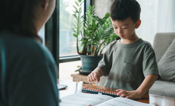 5 Cara Mengajari Anak Cepat Berhitung dengan Mudah