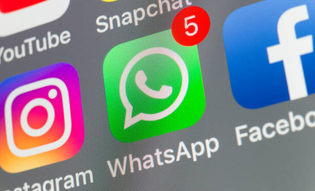 4 Alasan Gen Z Suka Nonaktifkan Centang Biru WhatsApp